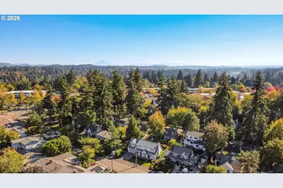 210 Northshore Rd, Lake Oswego, OR 97034 - Photo 43