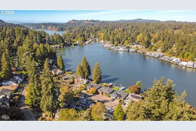 210 Northshore Rd, Lake Oswego, OR 97034 - Photo 45