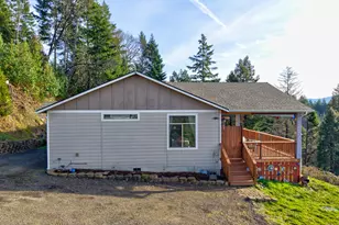 175 Doe Rd, Glide, OR 97443 - Photo 3