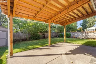 2104 NE 180th Pl, Vancouver, WA 98684 - Photo 27