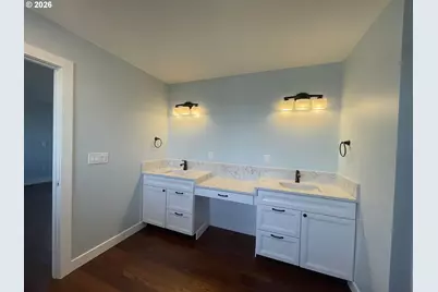 360 2nd St, Bandon, OR 97411 - Photo 21