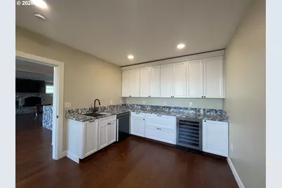 360 2nd St, Bandon, OR 97411 - Photo 15