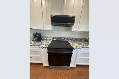 360 2nd St, Bandon, OR 97411 - Photo 11