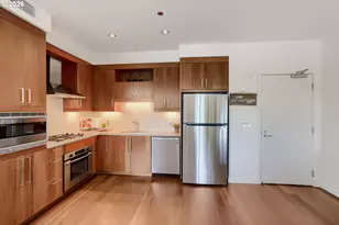 2351 NW Westover Rd, Portland, OR 97210 - Photo 11