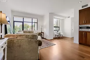 2351 NW Westover Rd, Portland, OR 97210 - Photo 5