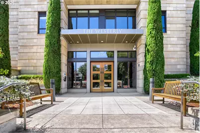 2351 NW Westover Rd #202, Portland, OR 97210 - Photo 1