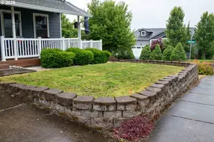 413 Costello Dr, Gaston, OR 97119 - Photo 3