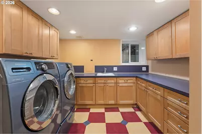 2537 NE 18th Ave, Portland, OR 97212 - Photo 39