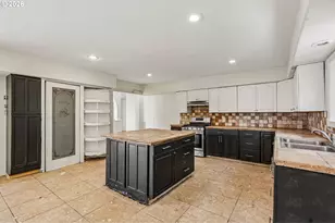 12221 NE Cassady Ct, Vancouver, WA 98685 - Photo 11