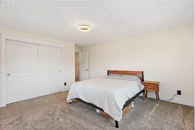 2558 NW White Oak Ave, Albany, OR 97321 - Photo 31