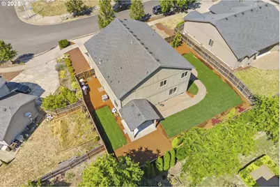 2558 NW White Oak Ave, Albany, OR 97321 - Photo 43