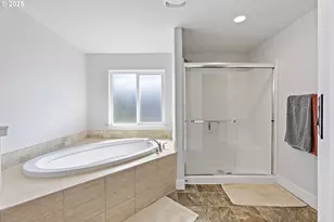 2558 NW White Oak Ave, Albany, OR 97321 - Photo 27