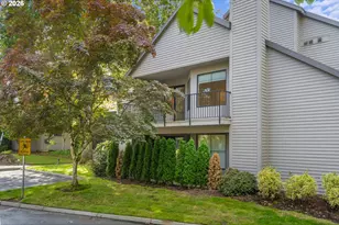 4000 Carman Dr, Lake Oswego, OR 97035 - Photo 5