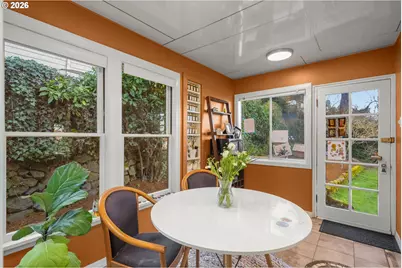 10807 NW 2nd St, Portland, OR 97231 - Photo 15