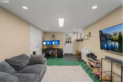 10807 NW 2nd St, Portland, OR 97231 - Photo 25