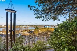 10807 NW 2nd St, Portland, OR 97231 - Photo 29