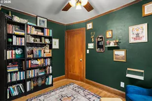 10807 NW 2nd St, Portland, OR 97231 - Photo 9