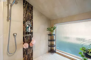 10807 NW 2nd St, Portland, OR 97231 - Photo 23