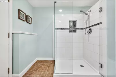 2897 Timberline Dr, Eugene, OR 97405 - Photo 33