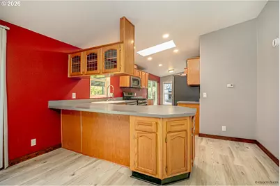 65977 E Chippawa Ln, Rhododendron, OR 97049 - Photo 11