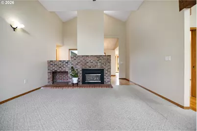 15615 NW Ridgetop Ln, Beaverton, OR 97006 - Photo 9