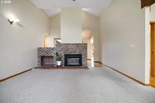 15615 NW Ridgetop Ln, Beaverton, OR 97006 - Photo 9