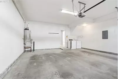 2644 SW Hume Ct, Portland, OR 97219 - Photo 25