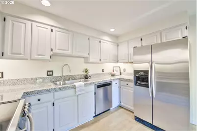 28615 SW Ash Meadows Blvd #10, Wilsonville, OR 97070 - Photo 11
