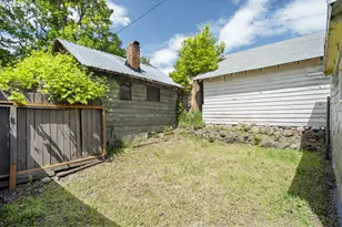 307 N Ash St, Bingen, WA 98605 - Photo 29