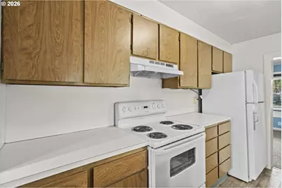 307 N Ash St, Bingen, WA 98605 - Photo 25