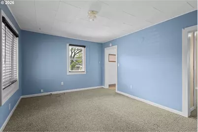 307 N Ash St, Bingen, WA 98605 - Photo 7