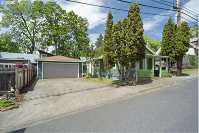 307 N Ash St, Bingen, WA 98605 - Photo 5