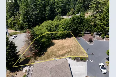 7774 Zoe Dr, Brookings, OR 97415 - Photo 1