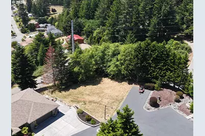 7774 Zoe Dr, Brookings, OR 97415 - Photo 11