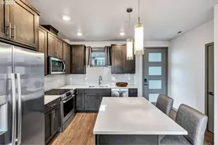6822 N Greenwich Ave, Portland, OR 97217 - Photo 7