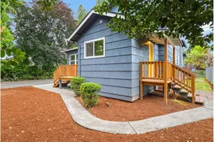 234 NE Cleveland Ave, Gresham, OR 97030 - Photo 3