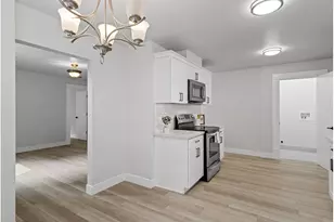 234 NE Cleveland Ave, Gresham, OR 97030 - Photo 13