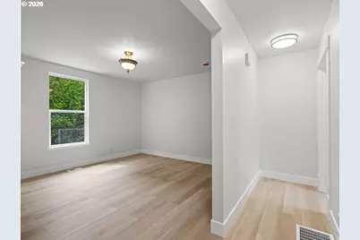 234 NE Cleveland Ave, Gresham, OR 97030 - Photo 15