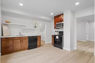 234 NE Cleveland Ave, Gresham, OR 97030 - Photo 33