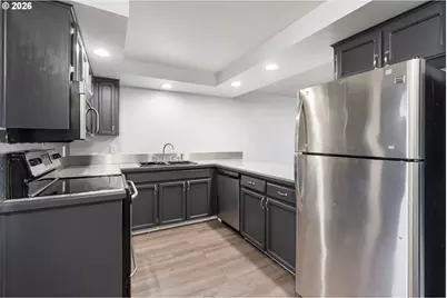 6904 NE 43rd St #F, Vancouver, WA 98661 - Photo 17