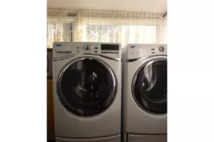 19776 SE Stark St, Portland, OR 97233 - Photo 39