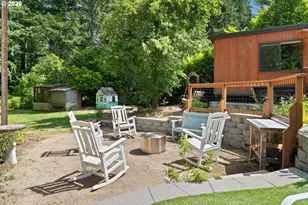 1393 SW Maplecrest Dr, Portland, OR 97219 - Photo 37