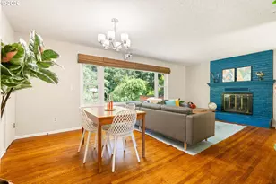 1393 SW Maplecrest Dr, Portland, OR 97219 - Photo 7