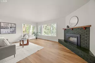 2355 Panorama Dr, Eugene, OR 97405 - Photo 25