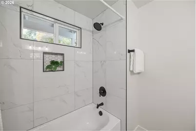 2355 Panorama Dr, Eugene, OR 97405 - Photo 33