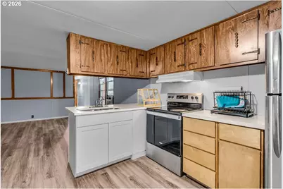 10701 SE Highway 212 #H3, Clackamas, OR 97015 - Photo 9