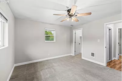 117 E B Ave, Drain, OR 97435 - Photo 21