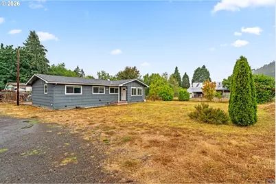 117 E B Ave, Drain, OR 97435 - Photo 3