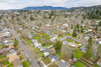 2571 Alder St, Eugene, OR 97405 - Photo 47