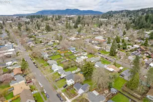 2571 Alder St, Eugene, OR 97405 - Photo 47